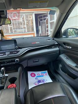 نيسان ألتيما